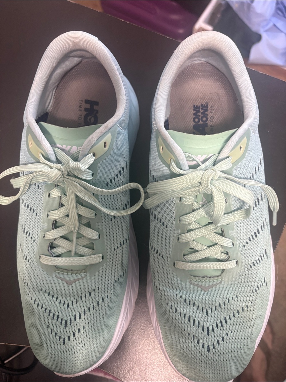 Hoka One One Women's Mint Green Running Shoes size 8